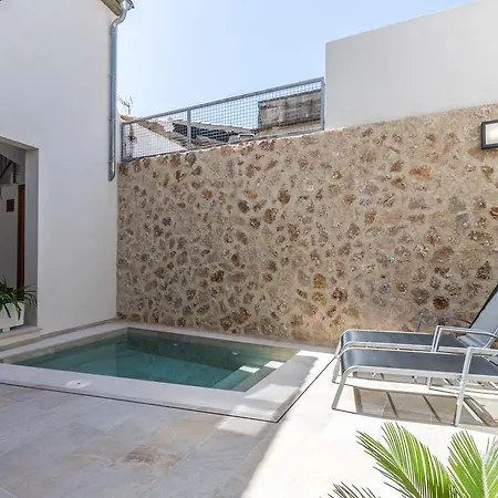 Townhouse Pep بويينسا